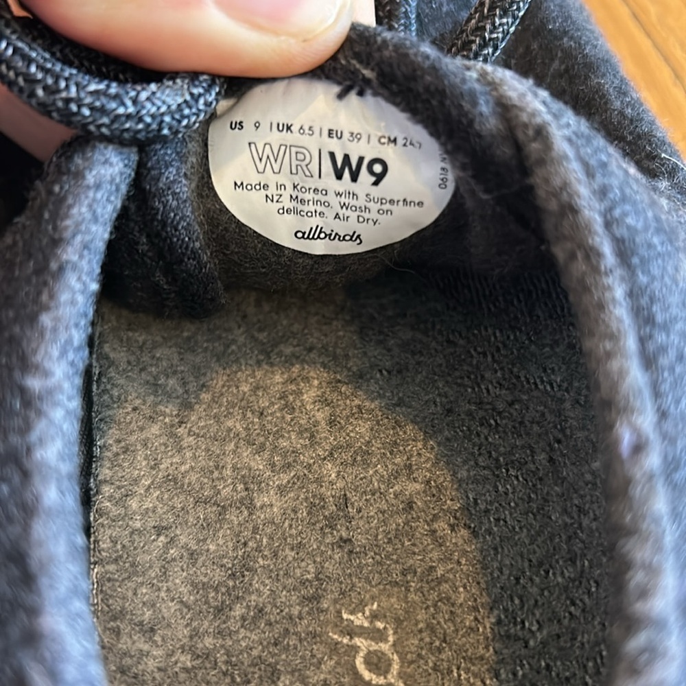 Allbirds Dark Gray Wool Runners Women's Sneakers Size 9 - Picture 7 of 8
